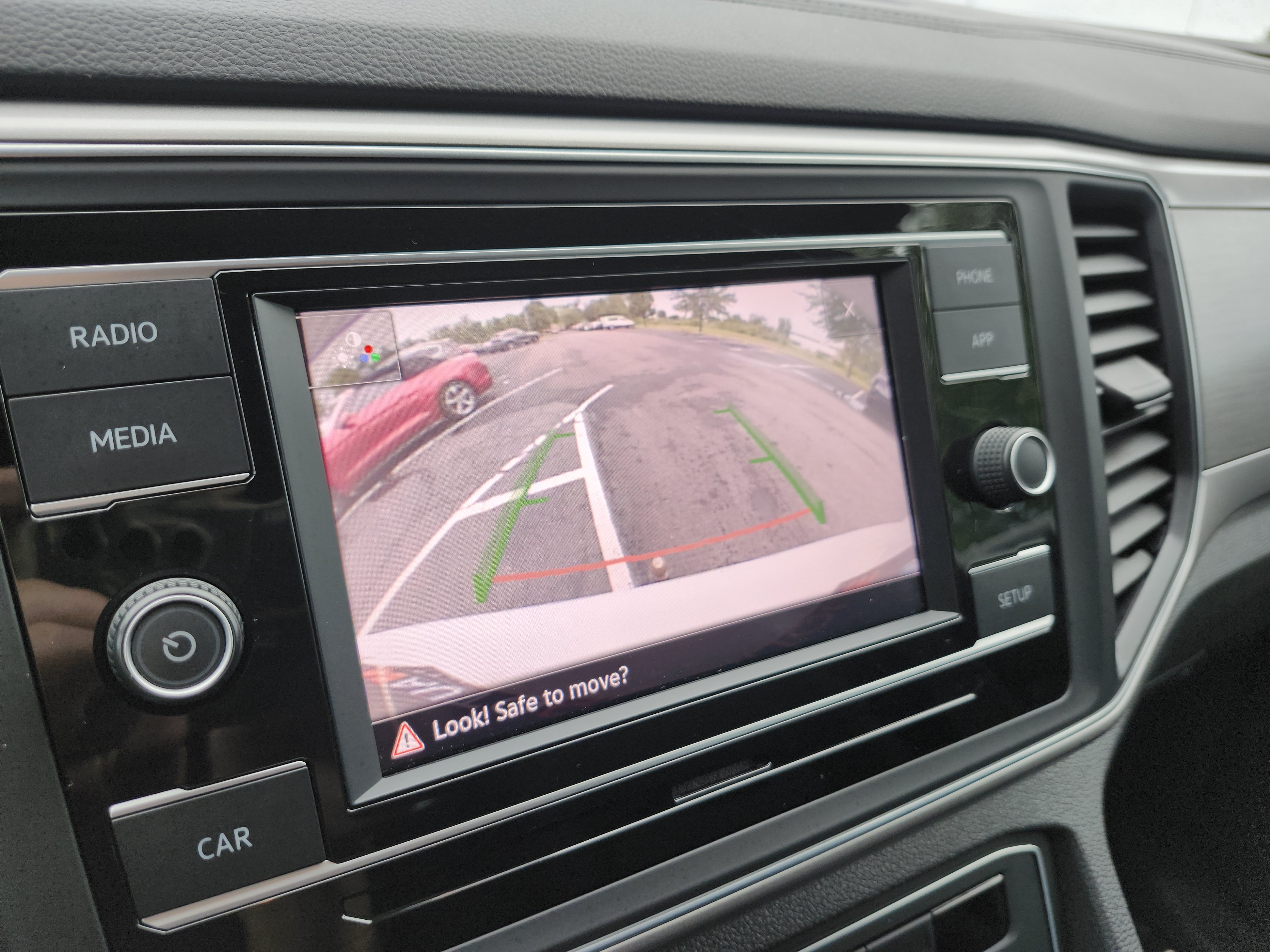 Used 2019 Volkswagen Atlas S w/ Towing Package AWD/4WD image 2