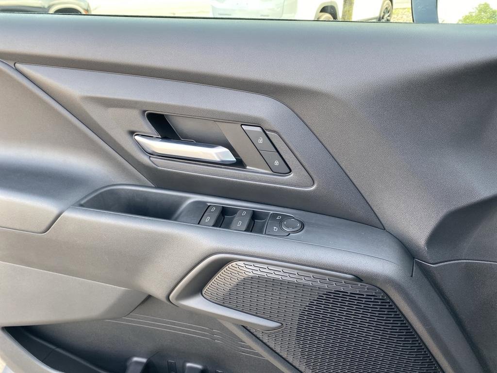 New 2024 Chevrolet Silverado EV W/T image 29