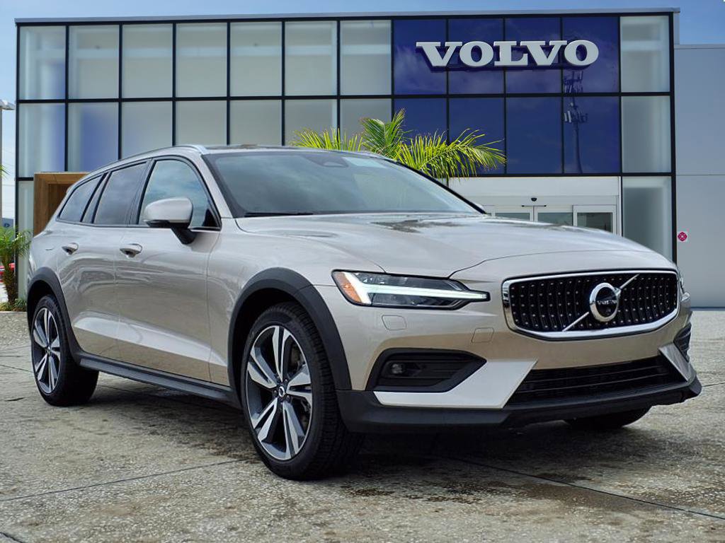 New 2026 Volvo V60 B5 Cross Country Plus w/ Protection Package Premier image 1