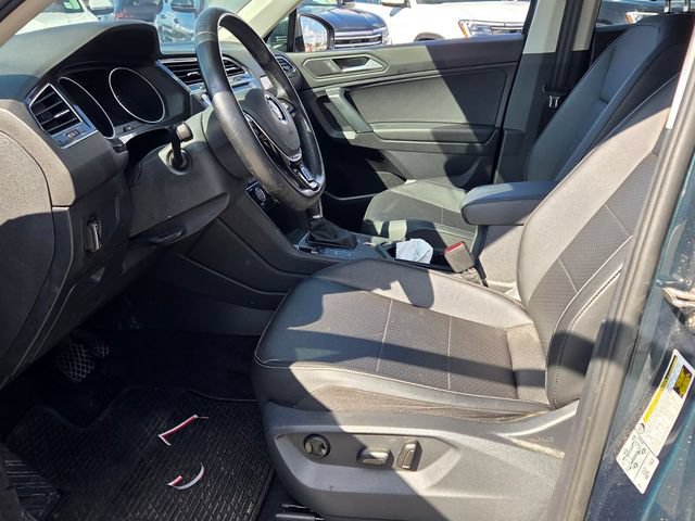 Used 2019 Volkswagen Tiguan SE FWD image 5