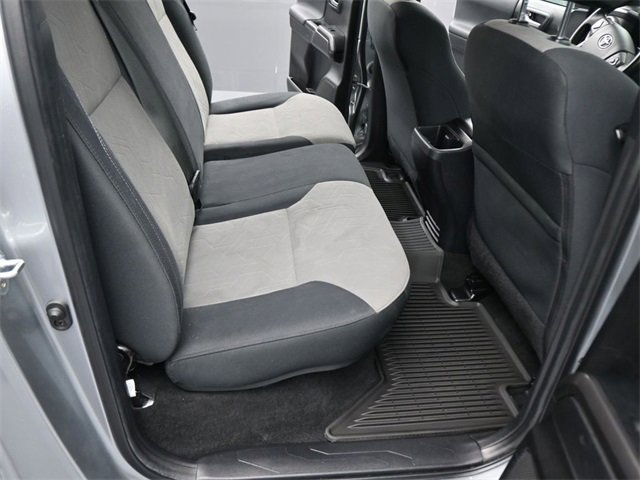 Used 2022 Toyota Tacoma TRD Off-Road image 14