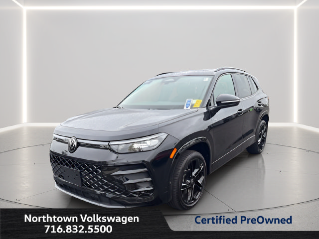 Used 2026 Volkswagen Tiguan SE R-Line AWD/4WD image 2