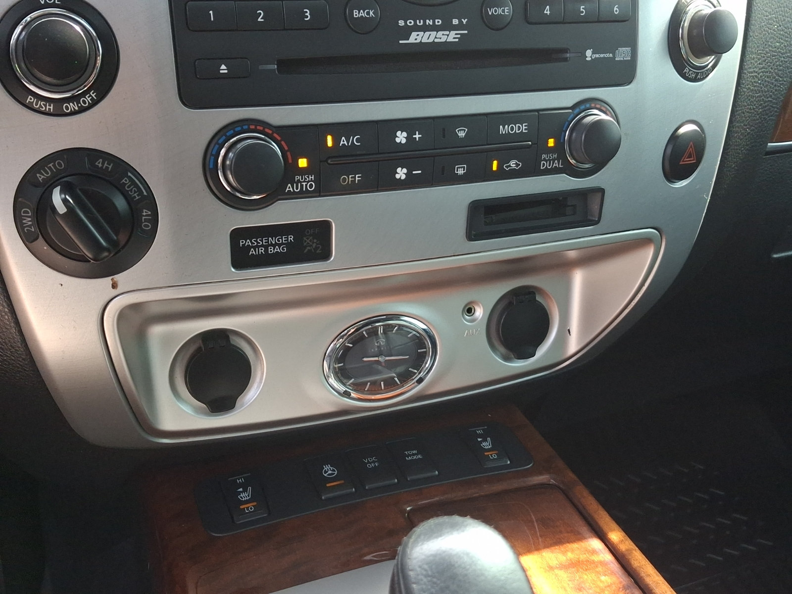 Used 2008 INFINITI QX56 4WD image 17