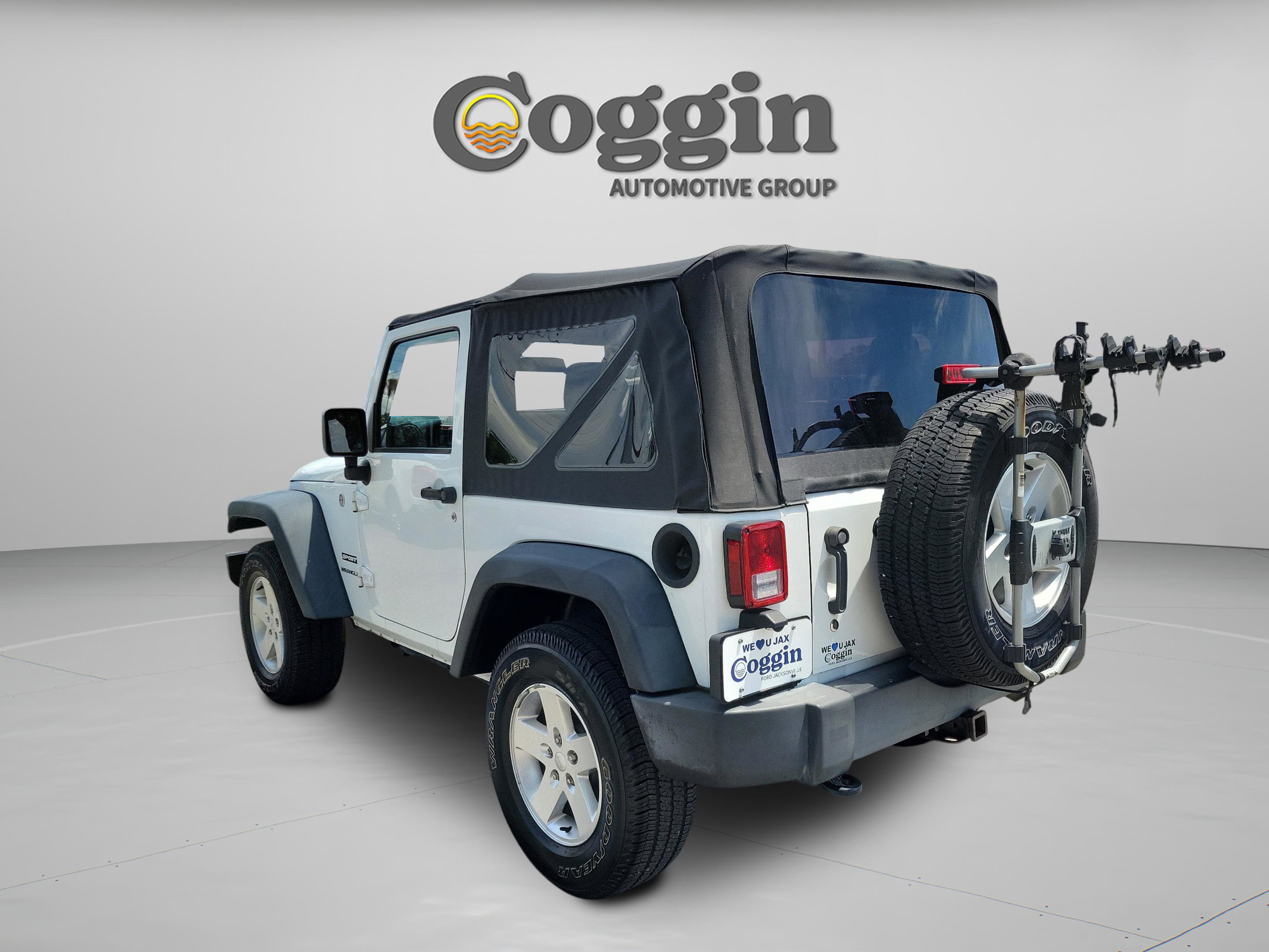 Used 2016 Jeep Wrangler Sport w/ Connectivity Group AWD/4WD video 2