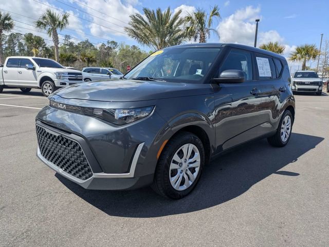 Used 2024 Kia Soul LX image 7