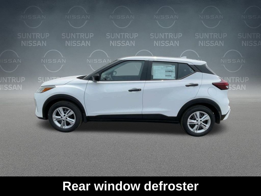 Used 2025 Nissan Kicks Play S FWD image 6