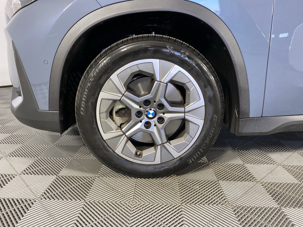 Certified 2023 BMW X1 xDrive28i w/ Convenience Package image 11