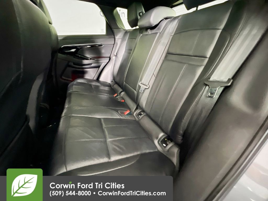 Used 2020 Land Rover Range Rover Evoque SE image 28