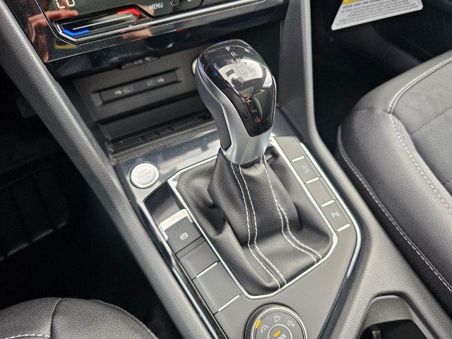 New 2027 Volkswagen Taos SE AWD/4WD image 35