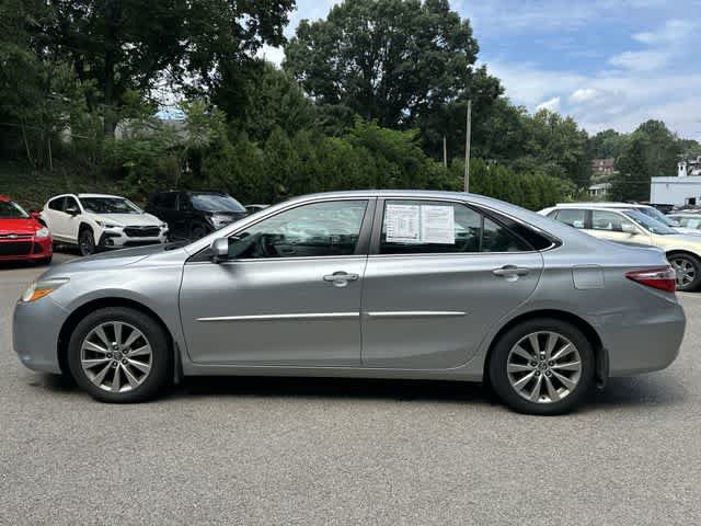 Used 2015 Toyota Camry XLE w/ Convenience Package FWD video 2