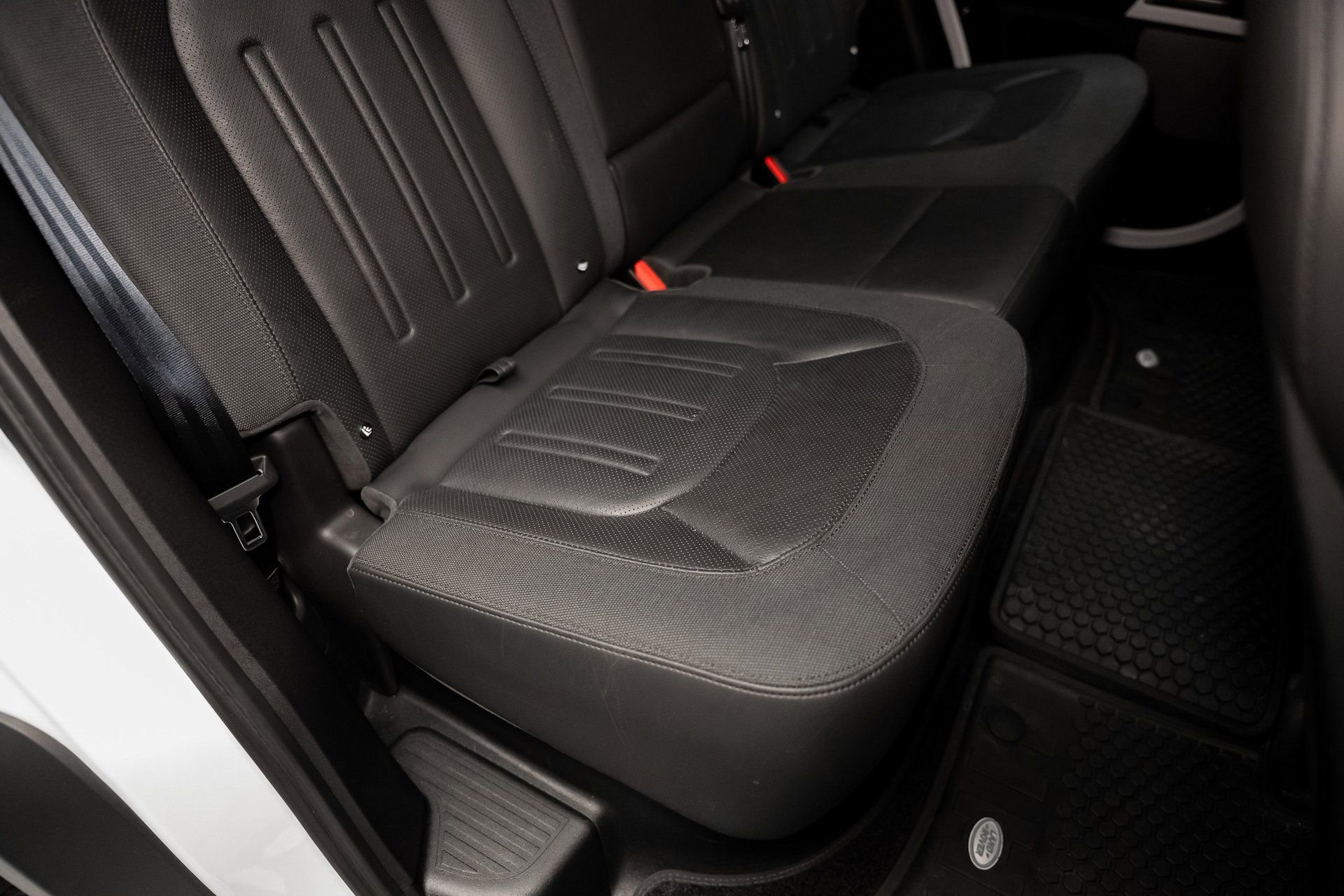 Used 2021 Land Rover Defender 110 S image 66