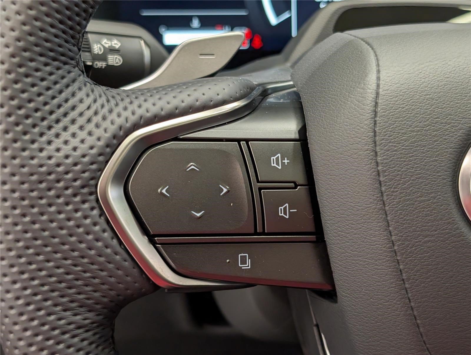 New 2026 Lexus TX 500h AWD w/ Technology Package image 23