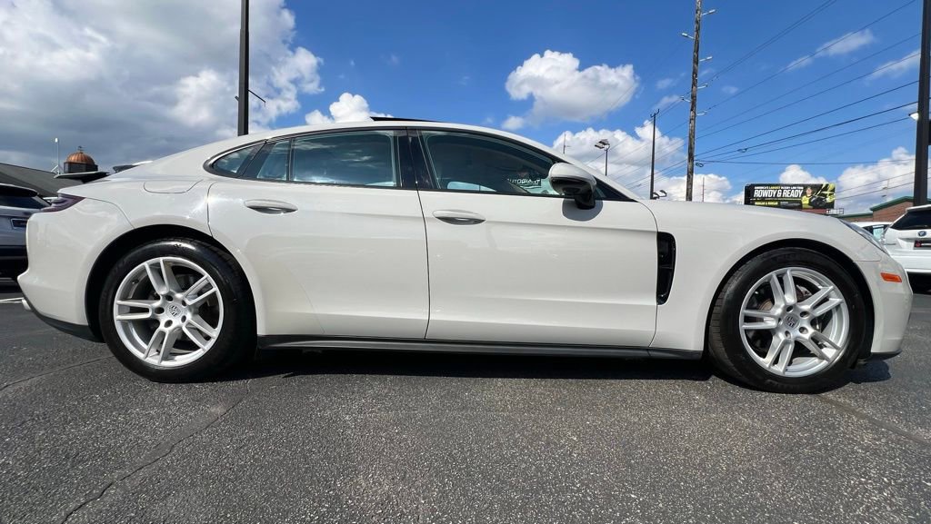 Used 2018 Porsche Panamera 4 image 6