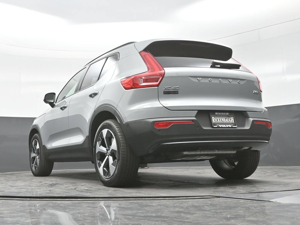 New 2026 Volvo XC40 B5 Plus w/ Protection Package Premier AWD/4WD image 25
