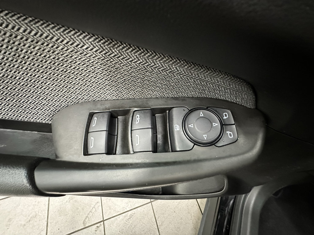 Used 2026 Chevrolet TrailBlazer LT w/ LT Cold Weather Package FWD image 20