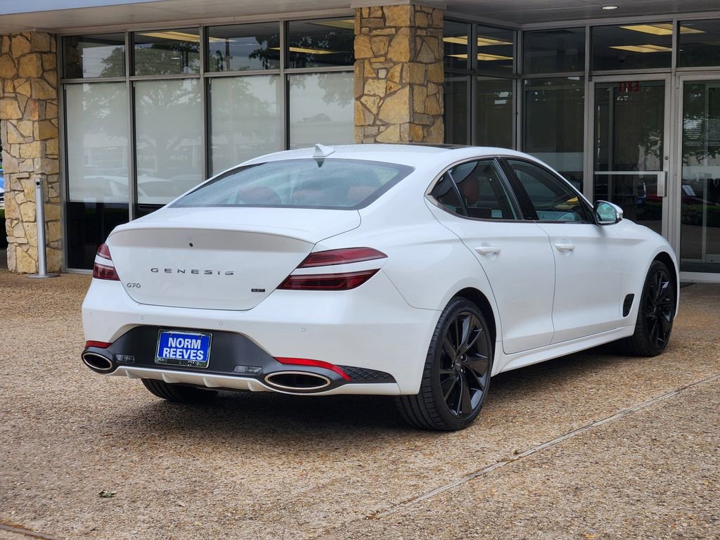 Used 2023 Genesis G70 3.3T w/ Sport Advanced Package image 6