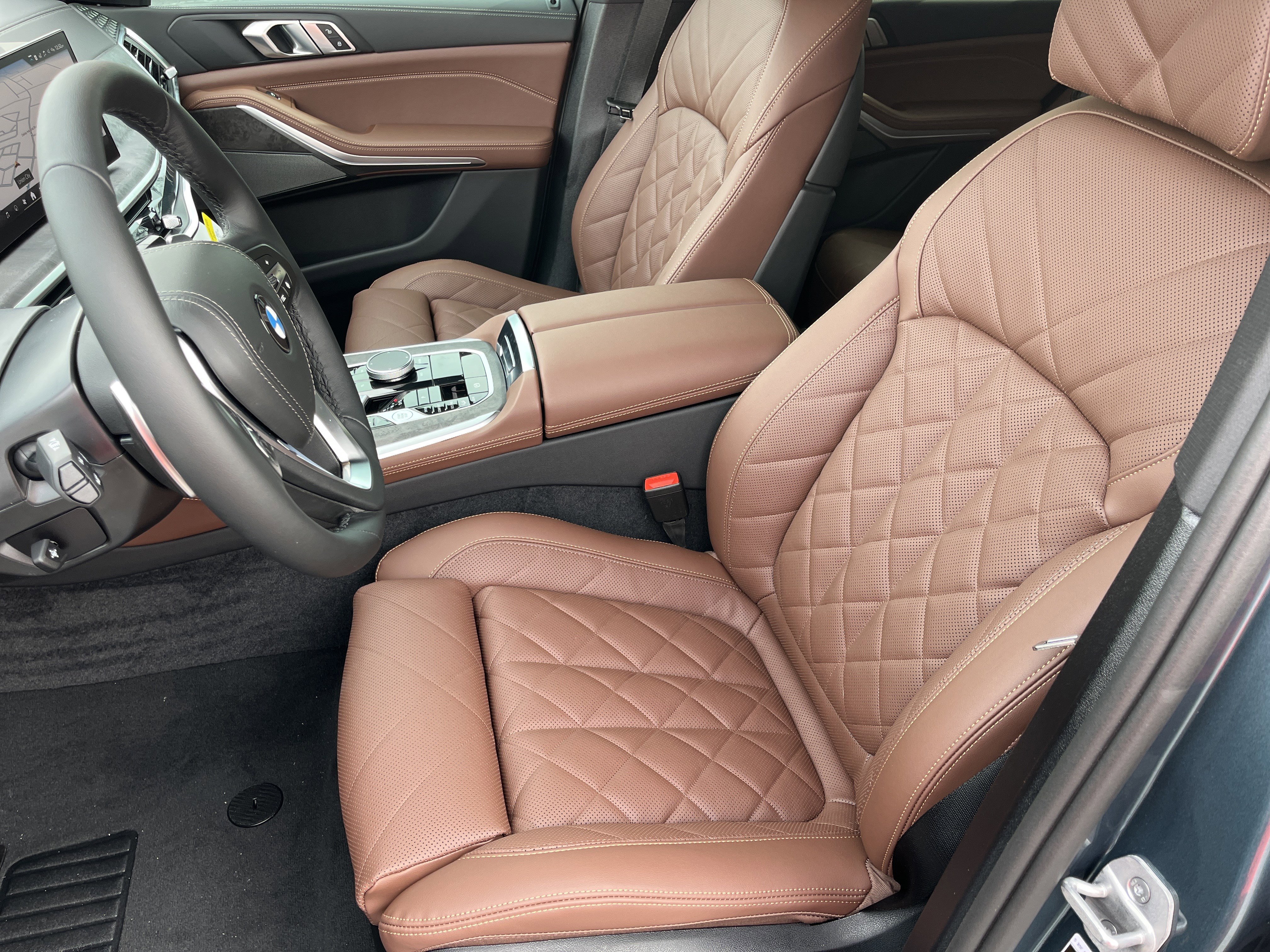 New 2026 BMW X5 xDrive40i w/ Climate Comfort Package AWD/4WD image 18