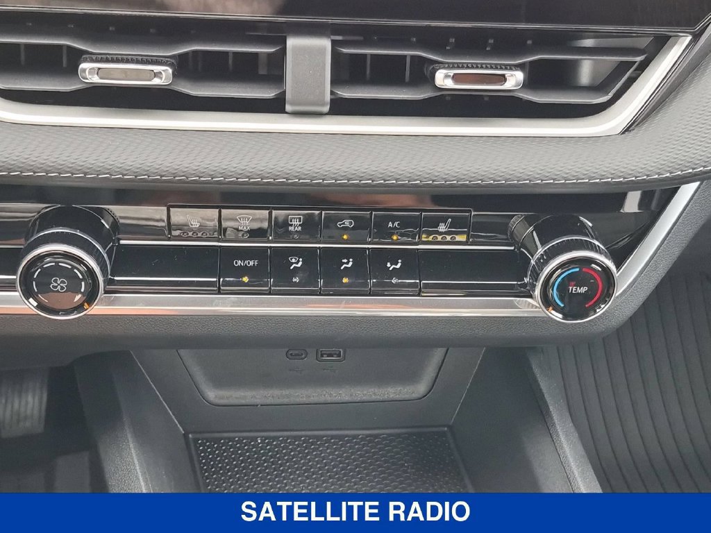 New 2026 Chevrolet Equinox LT w/ Safety and Technology Package AWD/4WD image 25