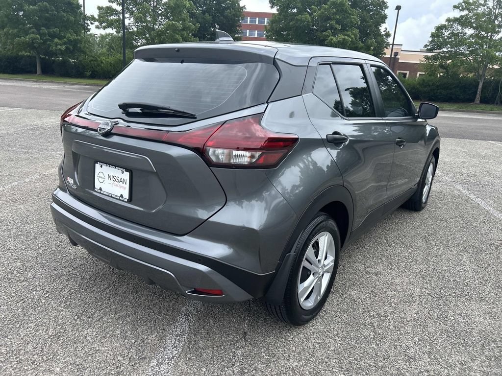 Certified 2025 Nissan Kicks Play S FWD image 7