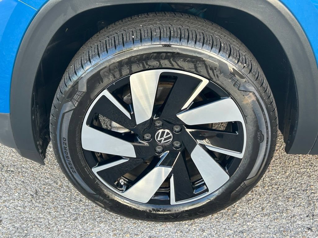 Used 2026 Volkswagen Atlas Cross Sport SE FWD image 16