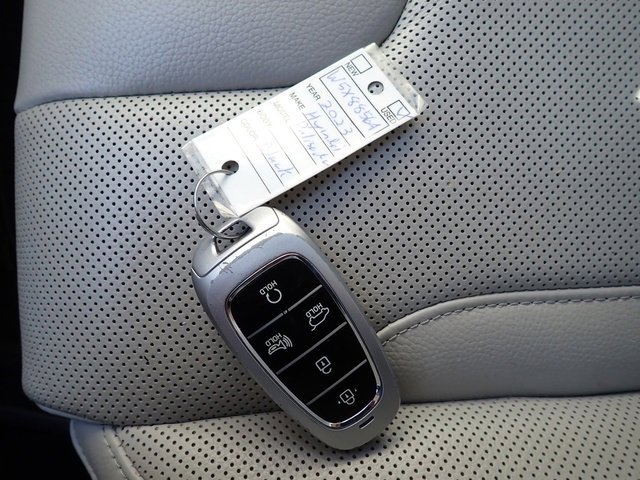 Used 2023 Hyundai Palisade Limited image 30