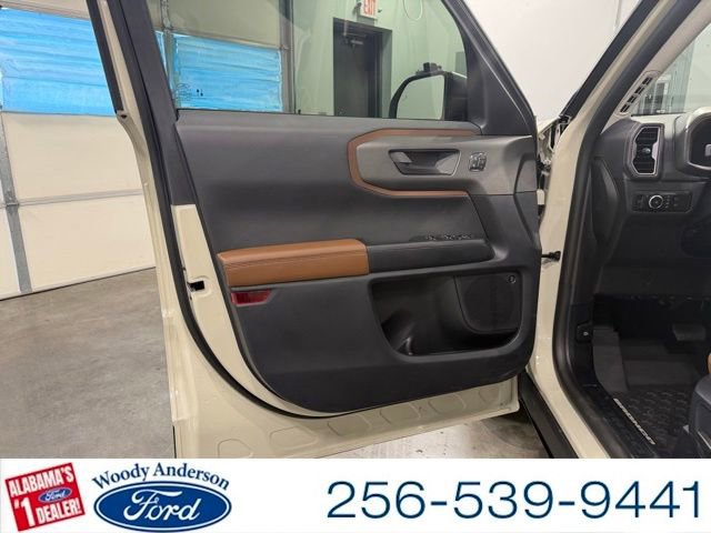 Certified 2025 Ford Bronco Sport Outer Banks w/ Outer Banks Tech Package+ AWD/4WD image 25