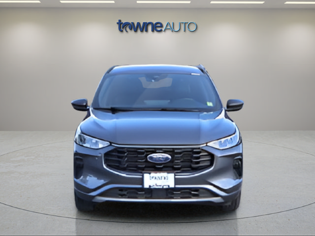 Certified 2023 Ford Escape ST-Line w/ Tech Pack #1 AWD/4WD image 11
