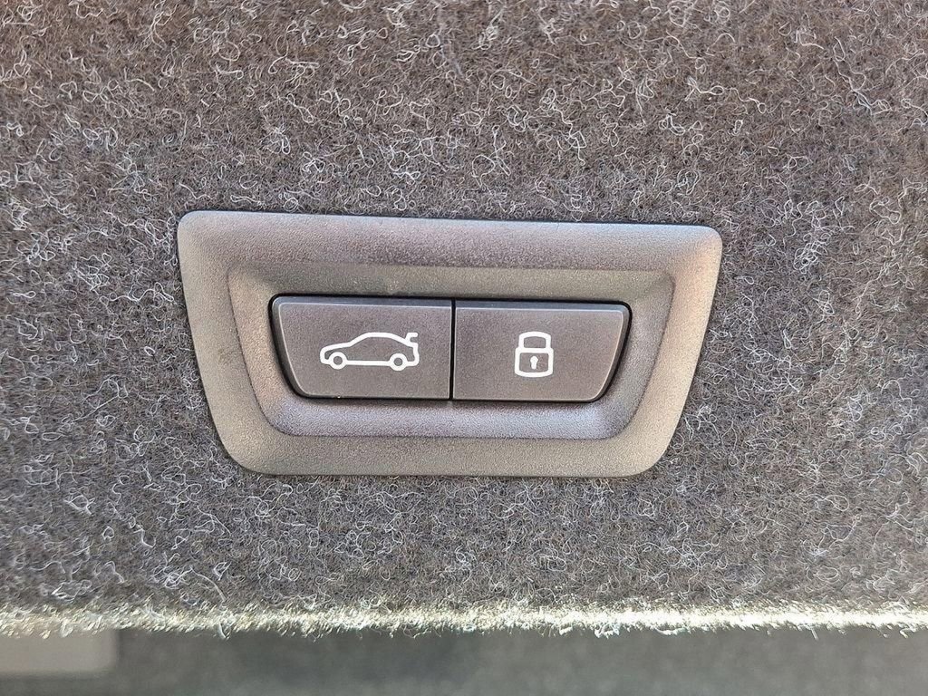 Used 2025 BMW 430i xDrive Coupe w/ Premium Package image 29