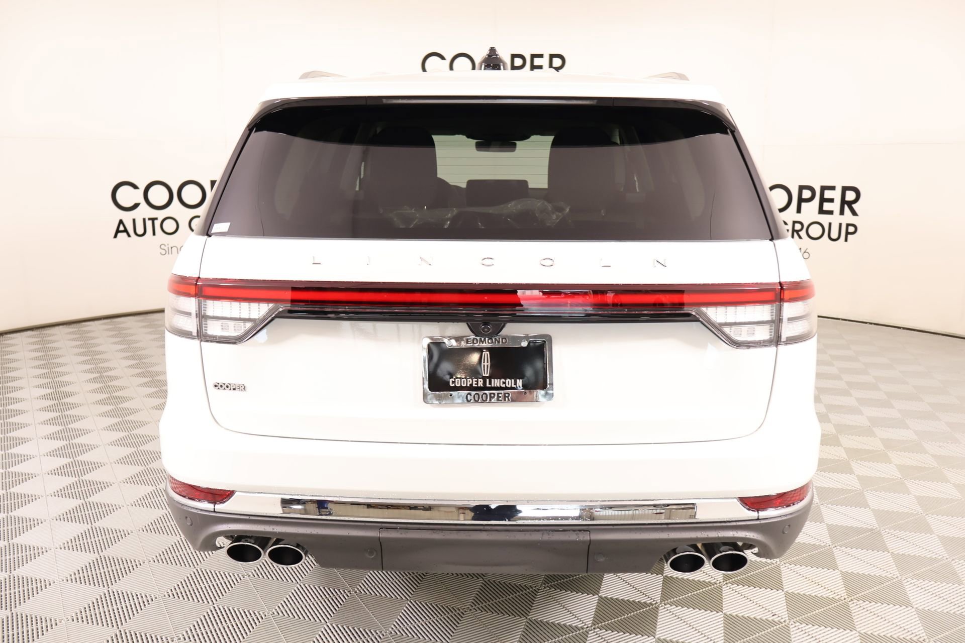 New 2026 Lincoln Aviator AWD image 23