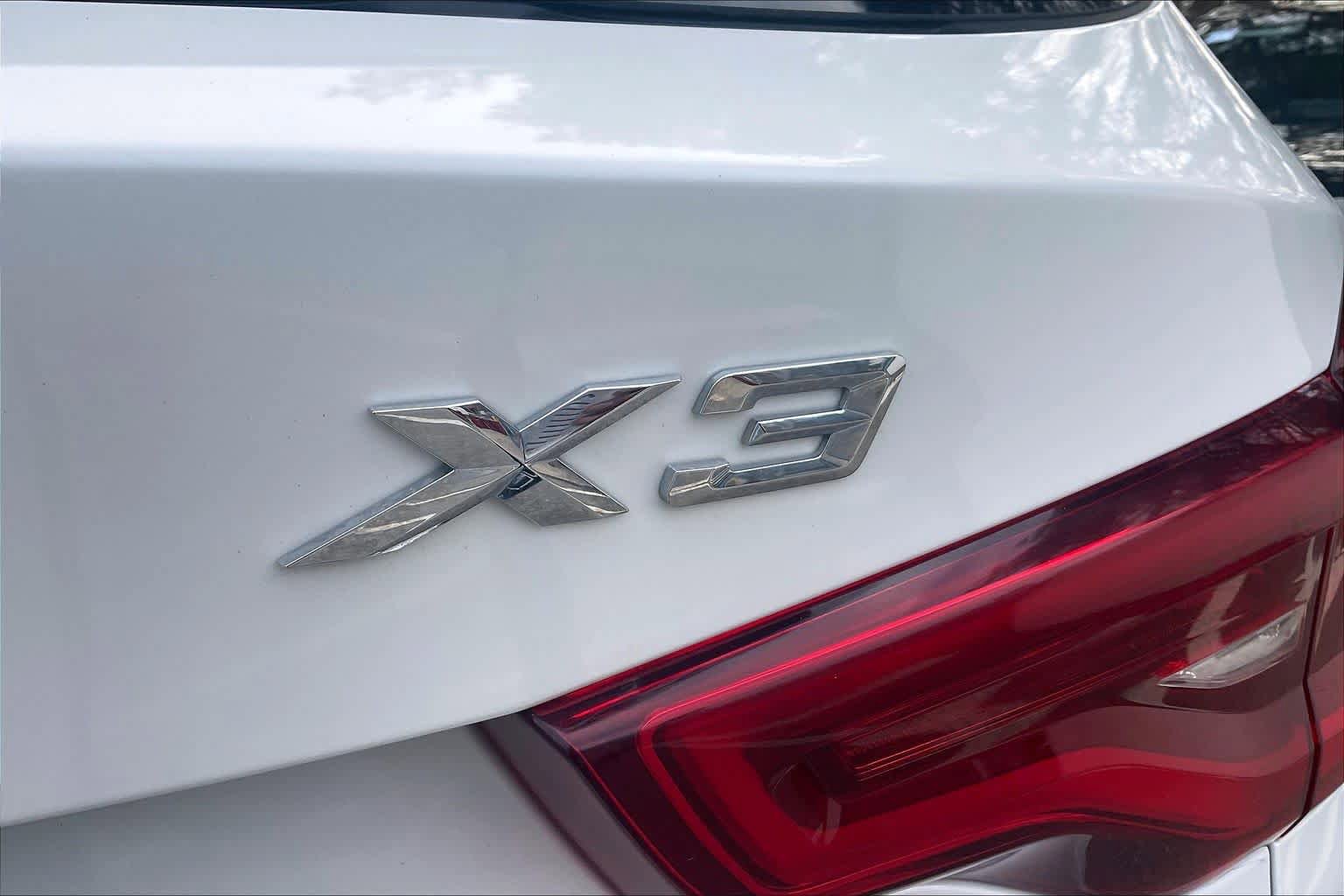 Used 2018 BMW X3 xDrive30i image 9
