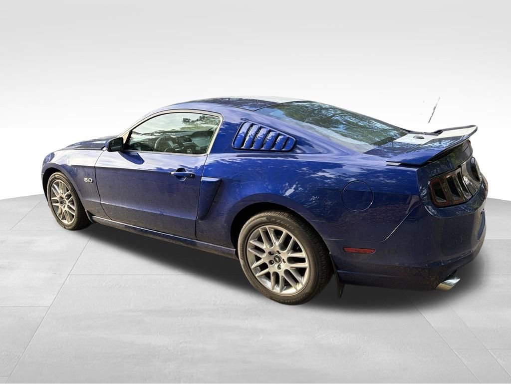 Used 2014 Ford Mustang GT Premium w/ Electronics Package RWD image 3