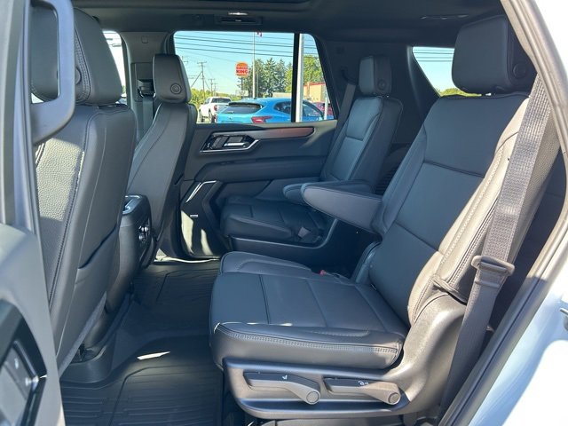 New 2026 GMC Yukon Denali w/ Sun & Power Step Package image 12
