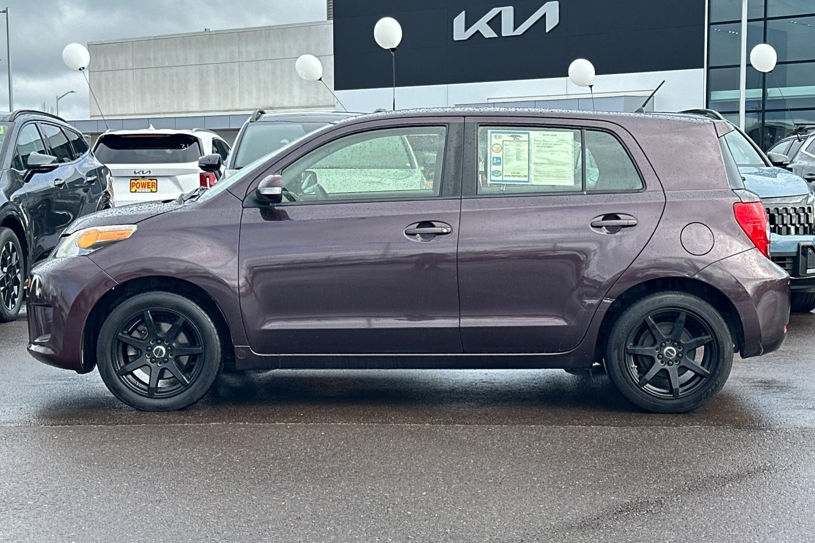 Used 2014 Scion xD image 7