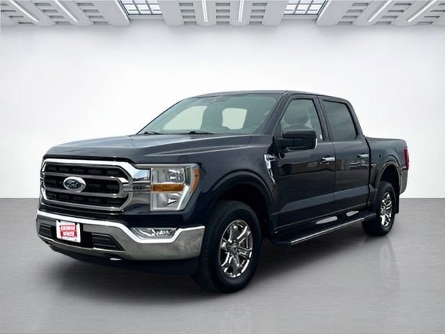 Used 2021 Ford F150 XLT w/ Equipment Group 301A Mid image 8