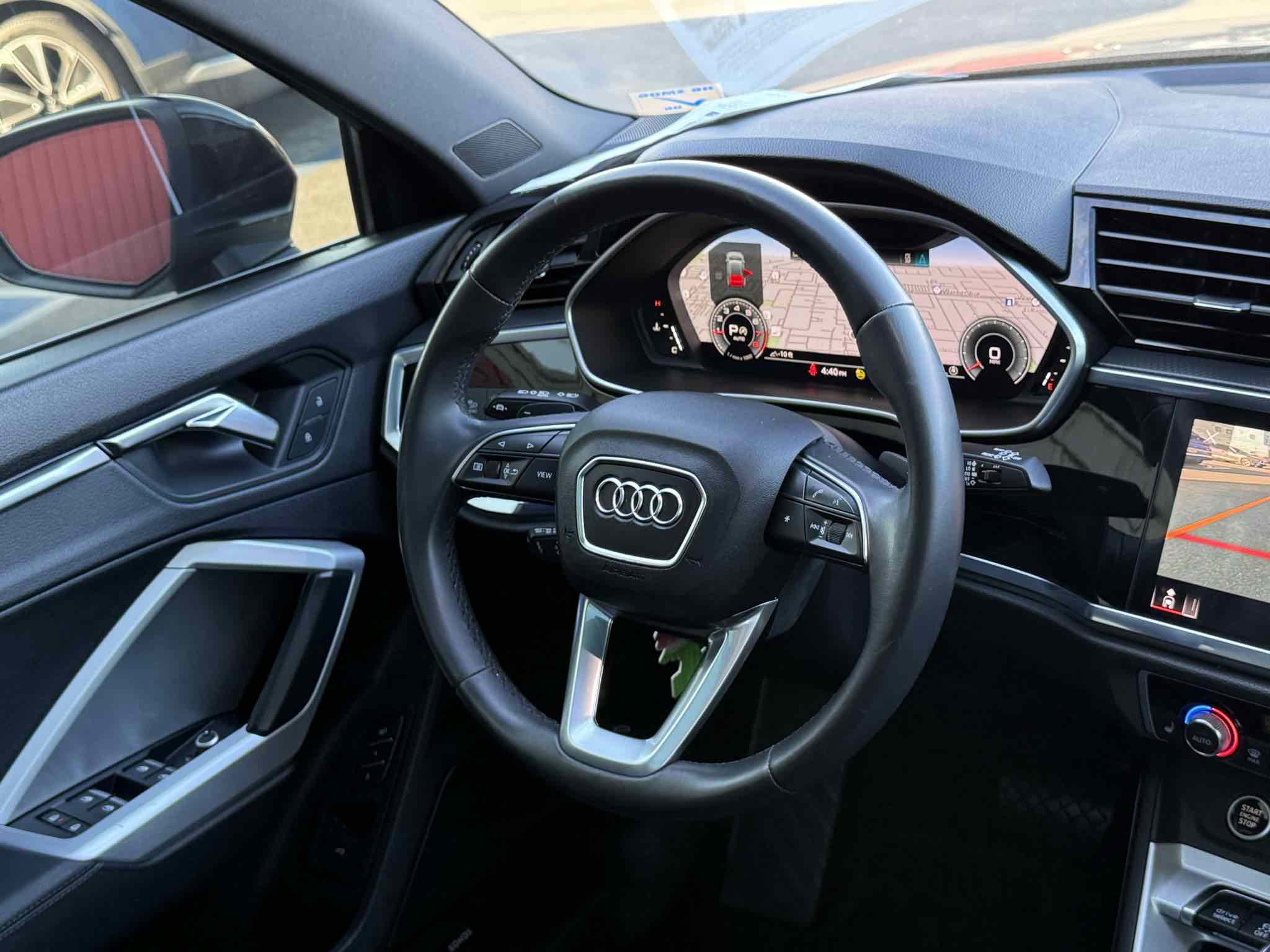 Used 2022 Audi Q3 2.0T Premium Plus w/ Premium Plus Package image 78