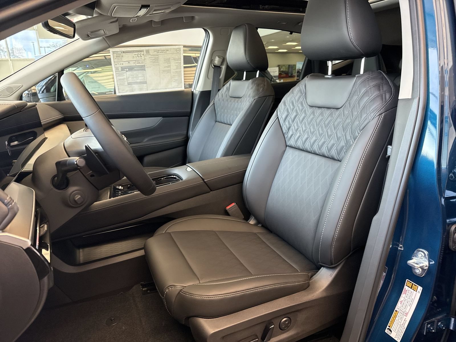 New 2027 Nissan Murano Platinum w/ Cargo Package AWD/4WD image 18