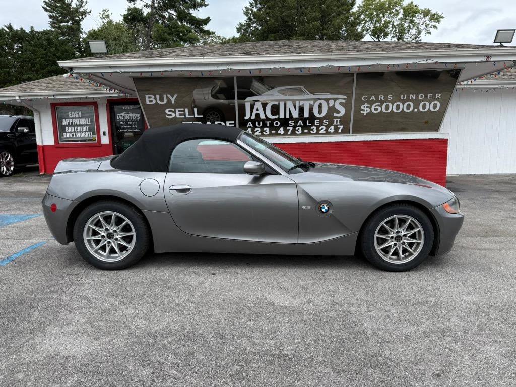 Used 2004 BMW Z4 2.5i