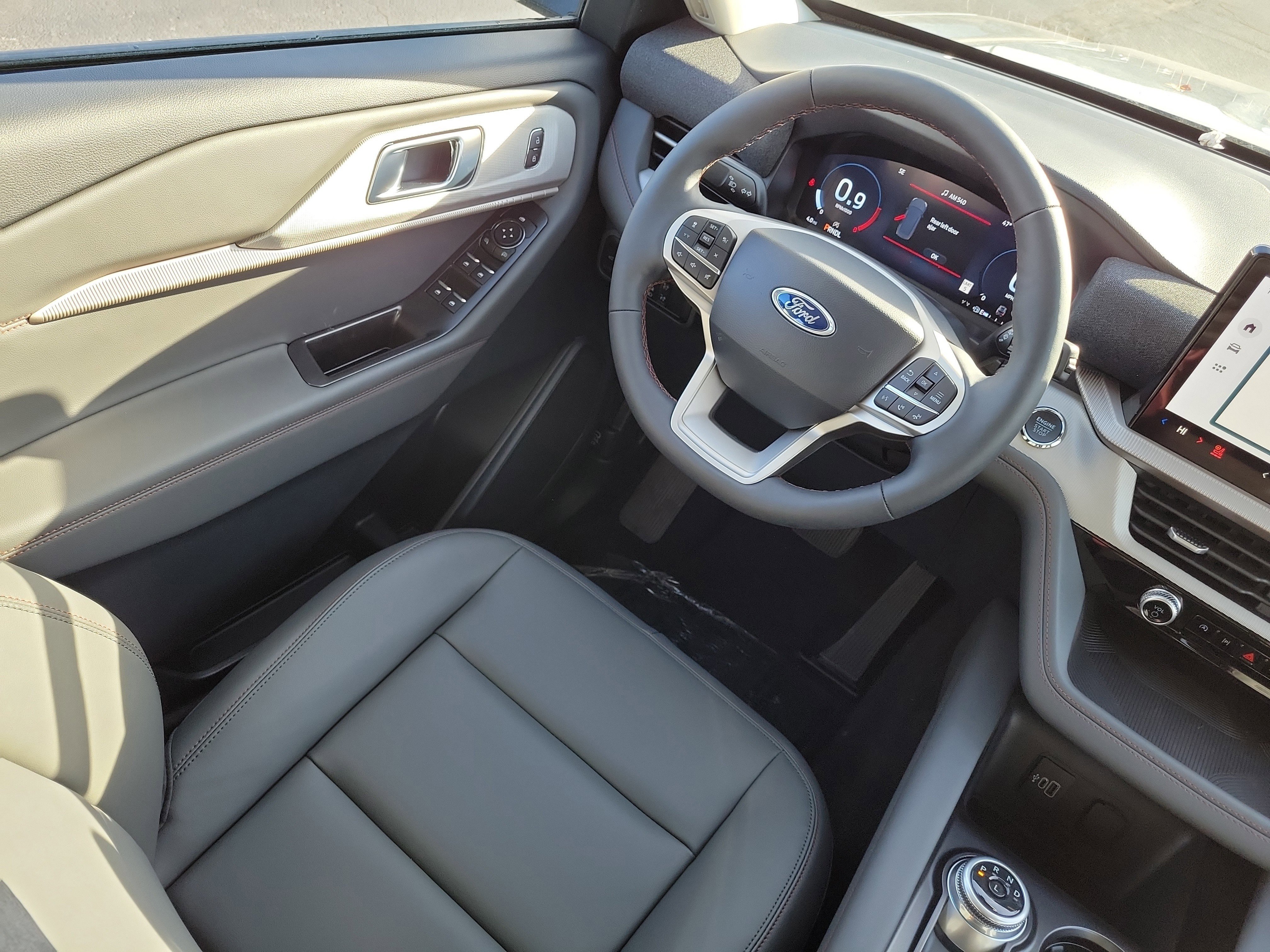 New 2026 Ford Explorer Active image 15