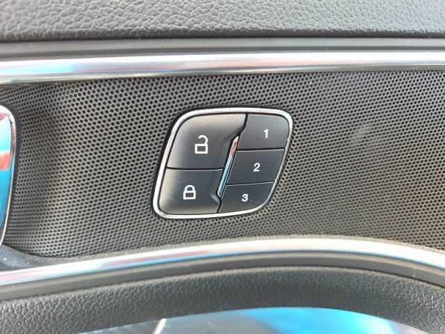 Used 2018 Ford Explorer Sport AWD/4WD image 11