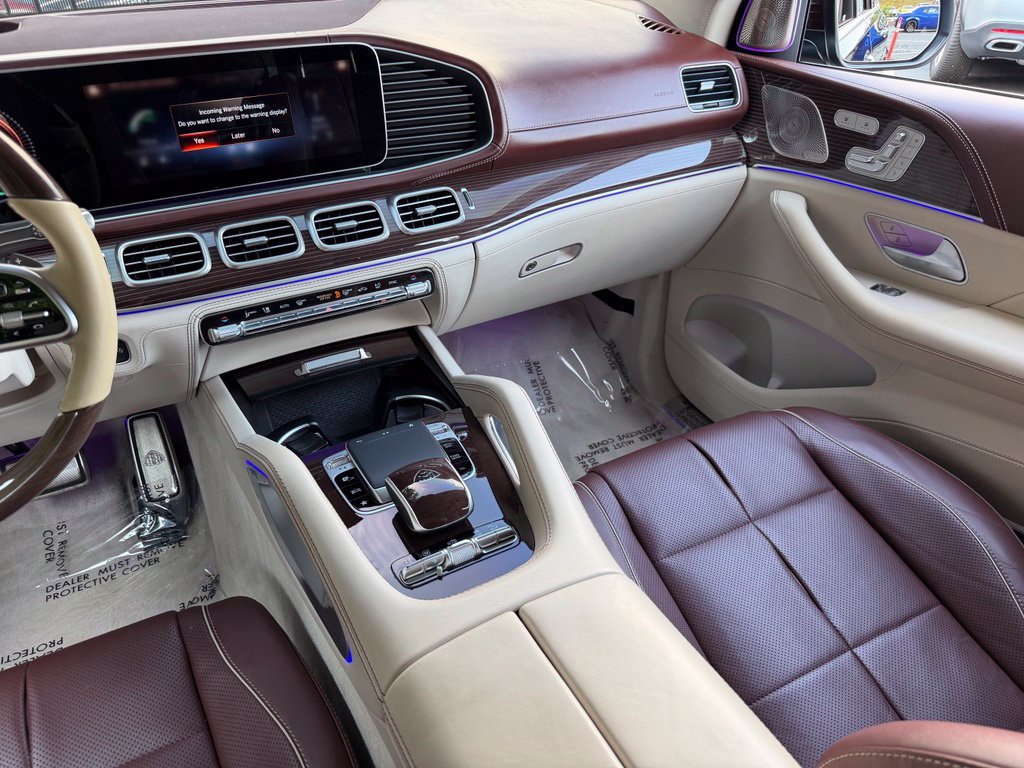 Used 2022 Mercedes-Benz Maybach GLS 600 4MATIC image 41