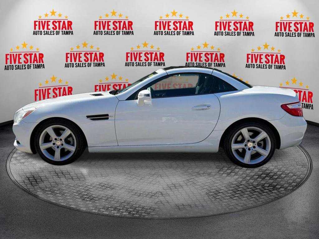 Used 2015 Mercedes-Benz SLK 250 w/ Premium Package image 4