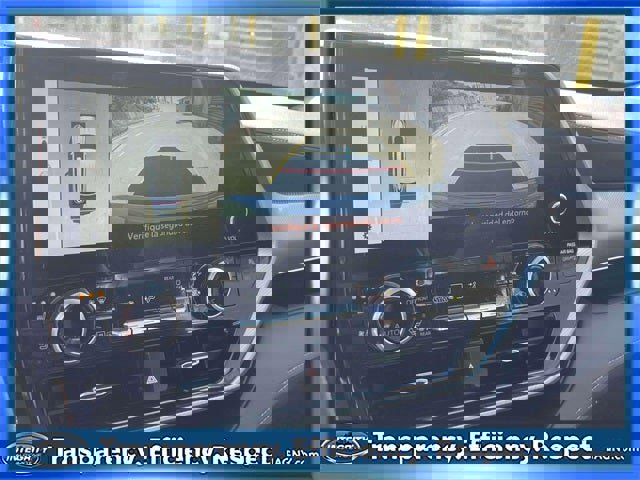 Used 2023 Toyota Highlander Platinum image 29