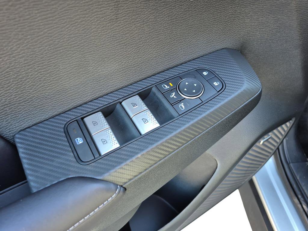 New 2026 Mitsubishi Outlander SE image 25