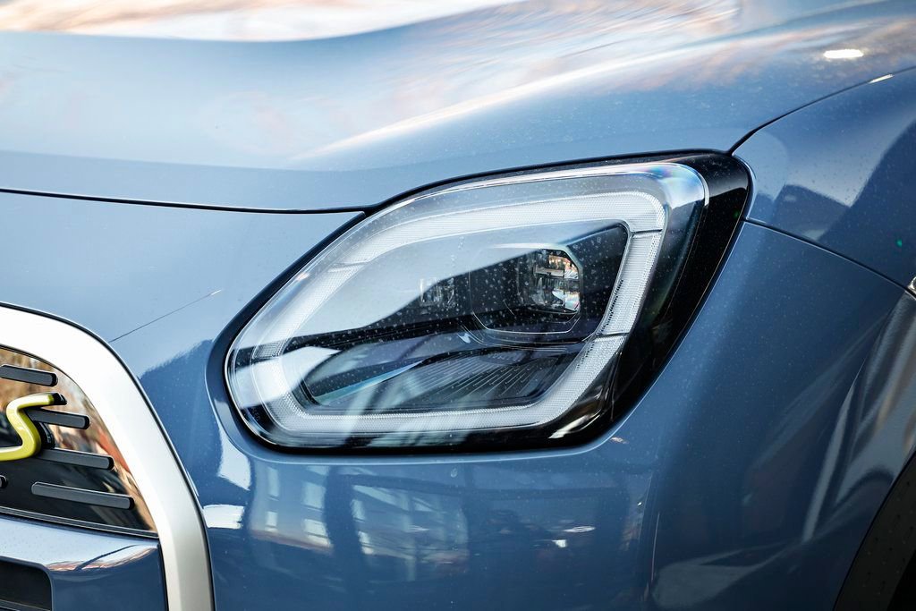 New 2026 MINI Cooper Countryman SE image 13