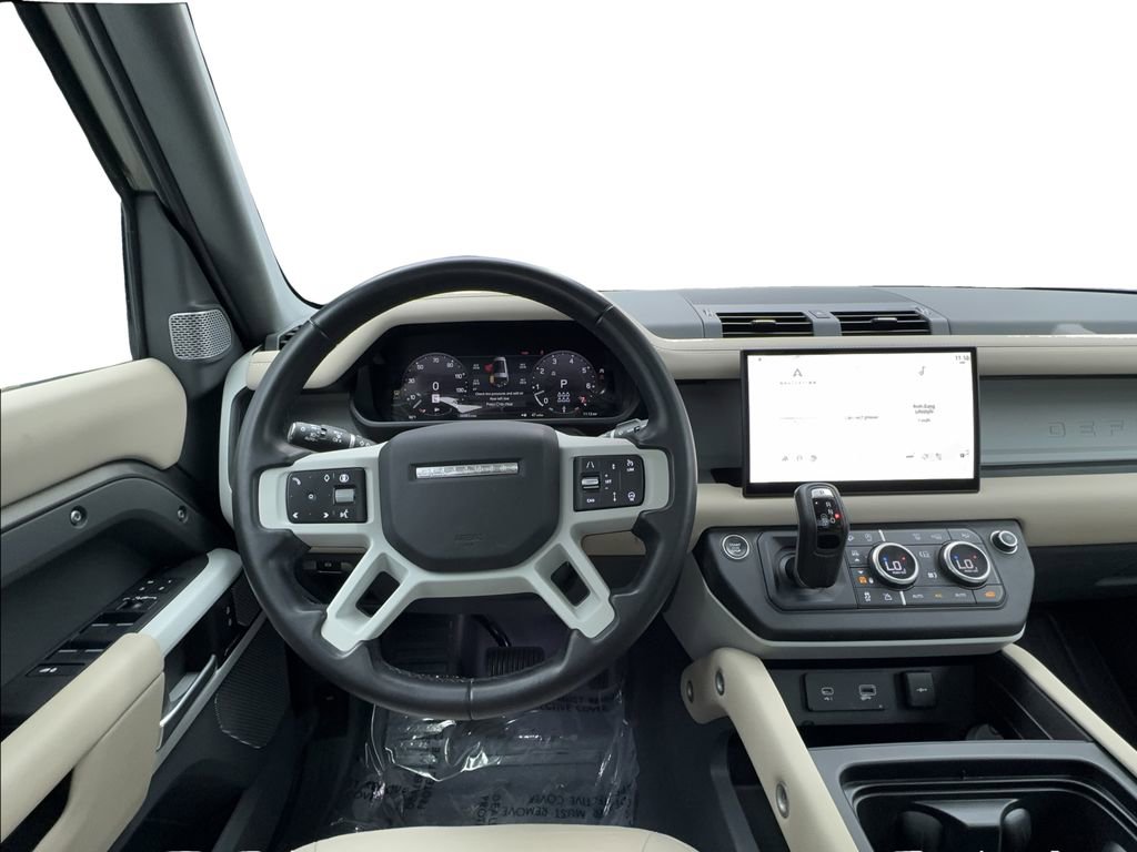 Used 2024 Land Rover Defender 130 S image 37