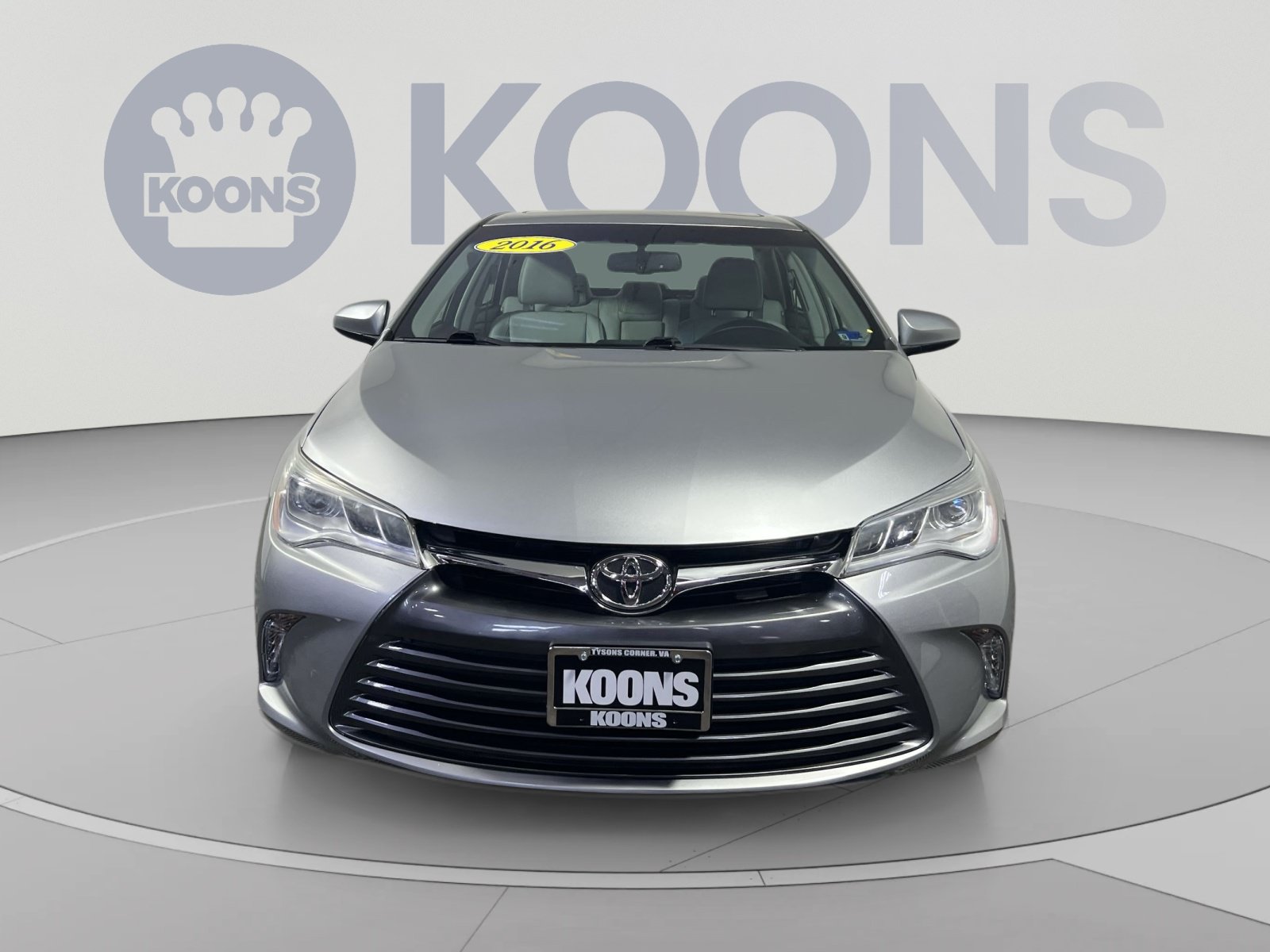 Used 2016 Toyota Camry XLE FWD image 8