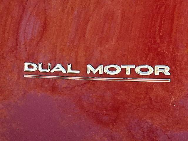 Used 2024 Tesla Model Y Performance image 35