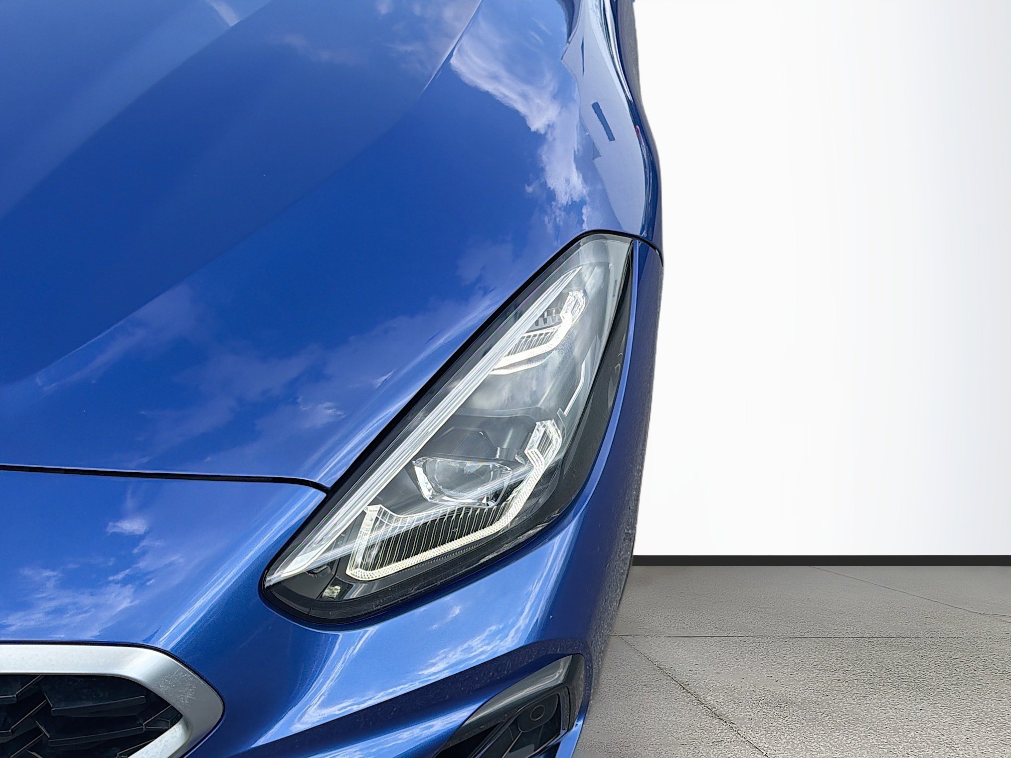 Used 2025 BMW Z4 sDrive30i image 10