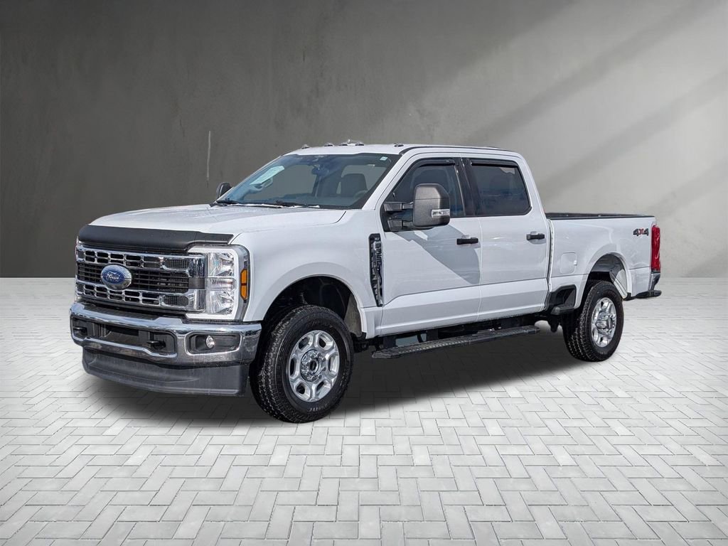 Certified 2025 Ford F350 XLT image 2
