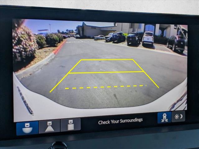 Used 2023 Honda Accord Touring image 14